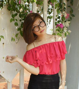  Khách hàng đánh giá dịch vụ điều trị sẹo mụn 3 