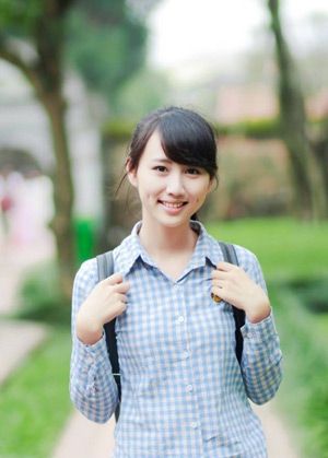  Khách hàng đánh giá dịch vụ triệt lông chân 3