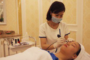 xóa xăm mí mắt bao nhiêu tiền