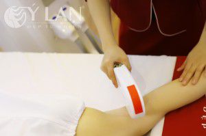 Tẩy sạch lông nách