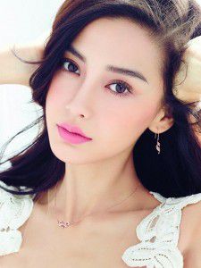 Điều trị tàn nhang bằng Laser bao nhiêu tiền