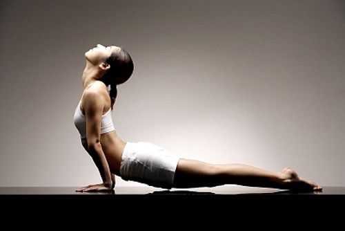Cách giảm mỡ bụng bằng yoga