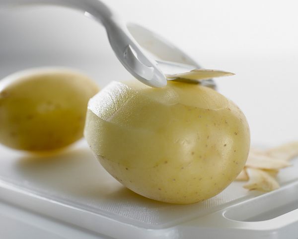 Làm trắng da từ khoai tây
